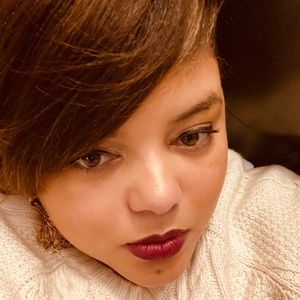 Meet your Posher, Shondra